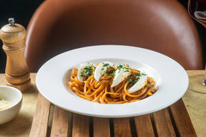 Spicy Tomato Burrata Linguine