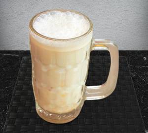 Banana Khajoor Shake