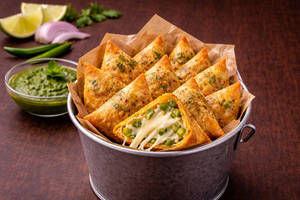 Mini Cheese Samosa