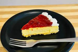 Strawberry  Cheese Cake Slice