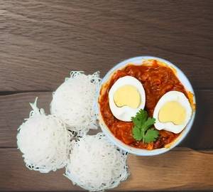 3 Idiyappam + Egg Curry