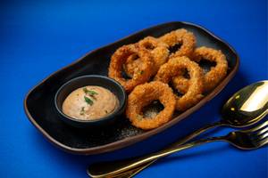 Classic Onion Rings [6 pcs]