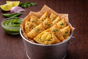 Mini Aloo Samosa