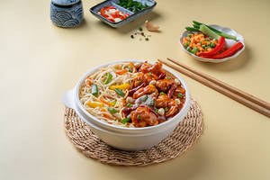 Veg Noodles with Kung Pao Chicken