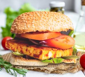 Paneer with aloo tiki burger