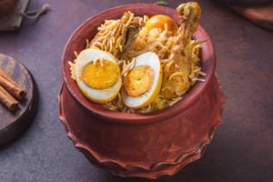 Chicken Awadhi Handi Biryani [Serves 2]