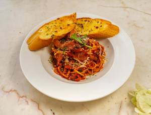 Spaghetti Amatriciana (Contains Pork)