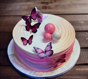 Strawberry cake