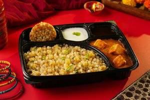 Paneer Makhmali & Sabudana Vada Bhoj Thali