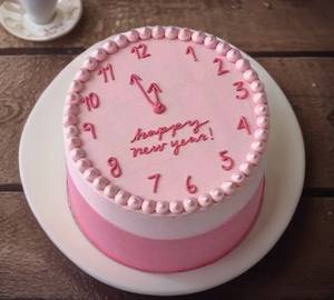 Watch Design Red Velvet Customize Cake