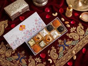Assorted Mewa Sweets Box Mini-A (320G)
