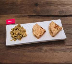 Paneer Bhurji With 2Plain Paratha