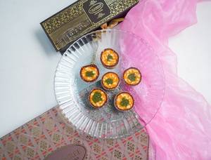 Kaju Anjeer Roll (Per Pc)
