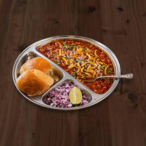Nashik Special Missal Pav[2 Pav]