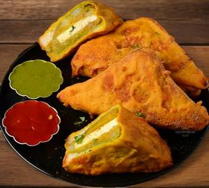 Bread Pakora (1 Pc)