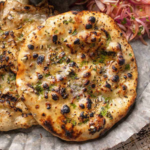 Butter Masala Kulcha