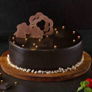 Royal Chocolate Cake