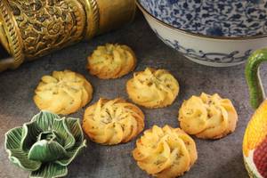 Carom Cookies - Pack Of 6Nos