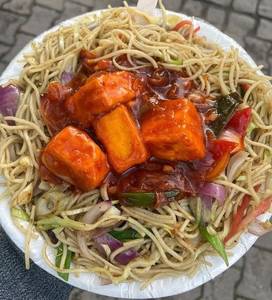 Veg Noodles Full + Paneer Chilly (8 Pcs) + (200 Ml) Coke 