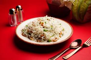 Green Peas And Kaju Pulav