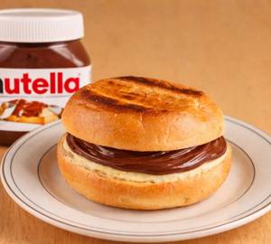 Nutella Bun Maska
