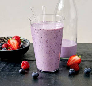 Strawberry Oreo Frappe