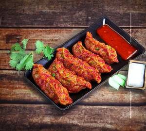 Chicken pan fried momos