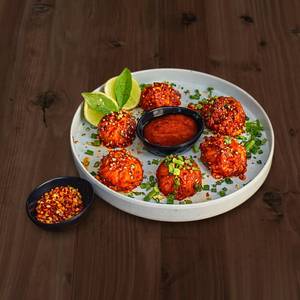 Pan Fried Chicken Momos [8 Pieces]