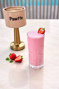 Strawberry Shake