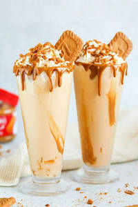 Lotus Biscoff Milkshakes