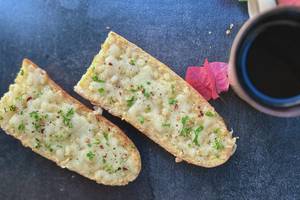 Garlic Bread With Cheese