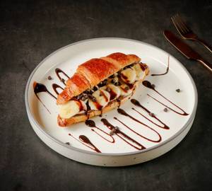 Nutella, banana and choco-chip