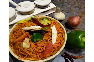 Chicken Chilli Garlic Noodles
