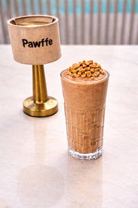 Salted Caramel Chikki Shake