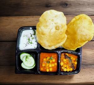 Chole Bhature with bundi raita