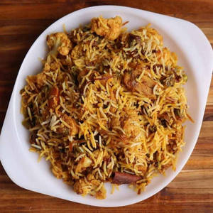 Spl. Vegan Soya Chik - Un Biryani