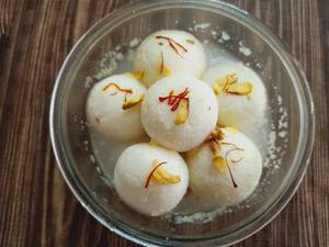 Sponge Rasgulla.