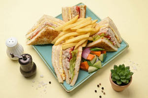 PC Special Non Veg Club Sandwich