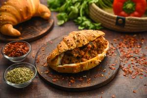 Paneer Croissant