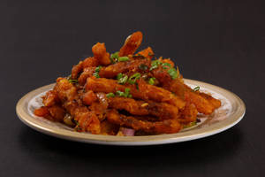 Veg Chilli Potato {350gms Approx.}