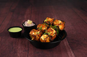 Achari Paneer Tikka [16pcs] Serve 1-2
