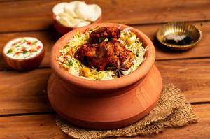 HYDERABADI BIRYANI (chicken Bl) (in Matka(p)