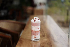 Strawberry Cheese Cake Milk Shake