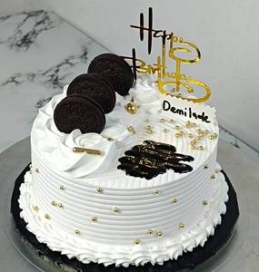 Amazing Oreo Chocolate Birthday Cake