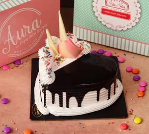 Eggless Choco Vanilla Cake