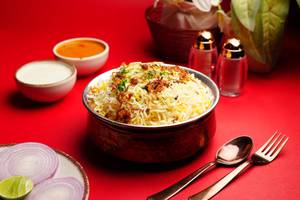 Veg Subz Dum Biryani (pakka Hyderabadi)