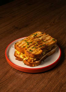 The Brekkie Sando