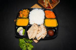 special Chicken Thali