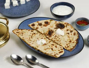 Jain Tandoori Paneer Butter Paratha
