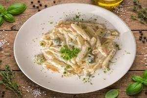 Alfredo Cheese Sause Pasta